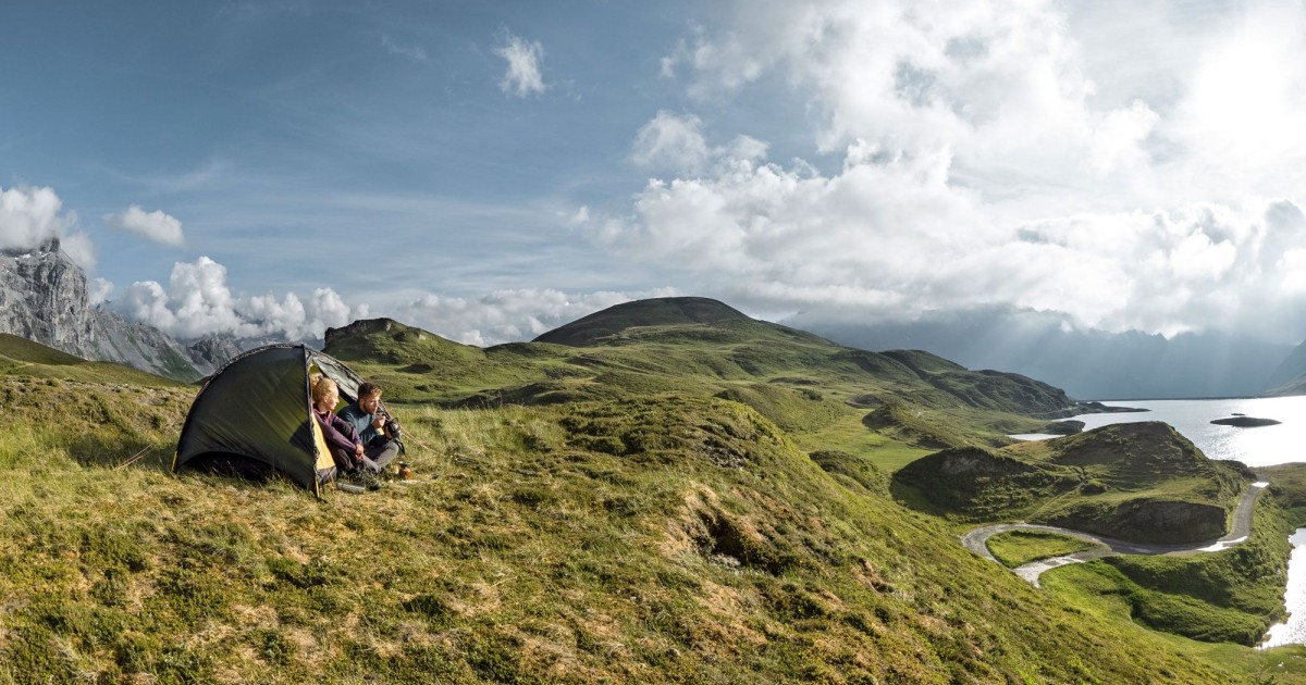 • Schweizer Wanderwege
